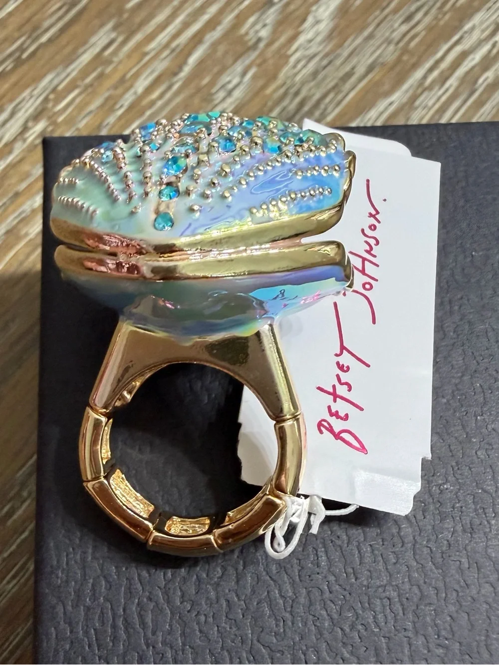 Betsey Johnson Sirens Cove Clam Shell Stretch Ring